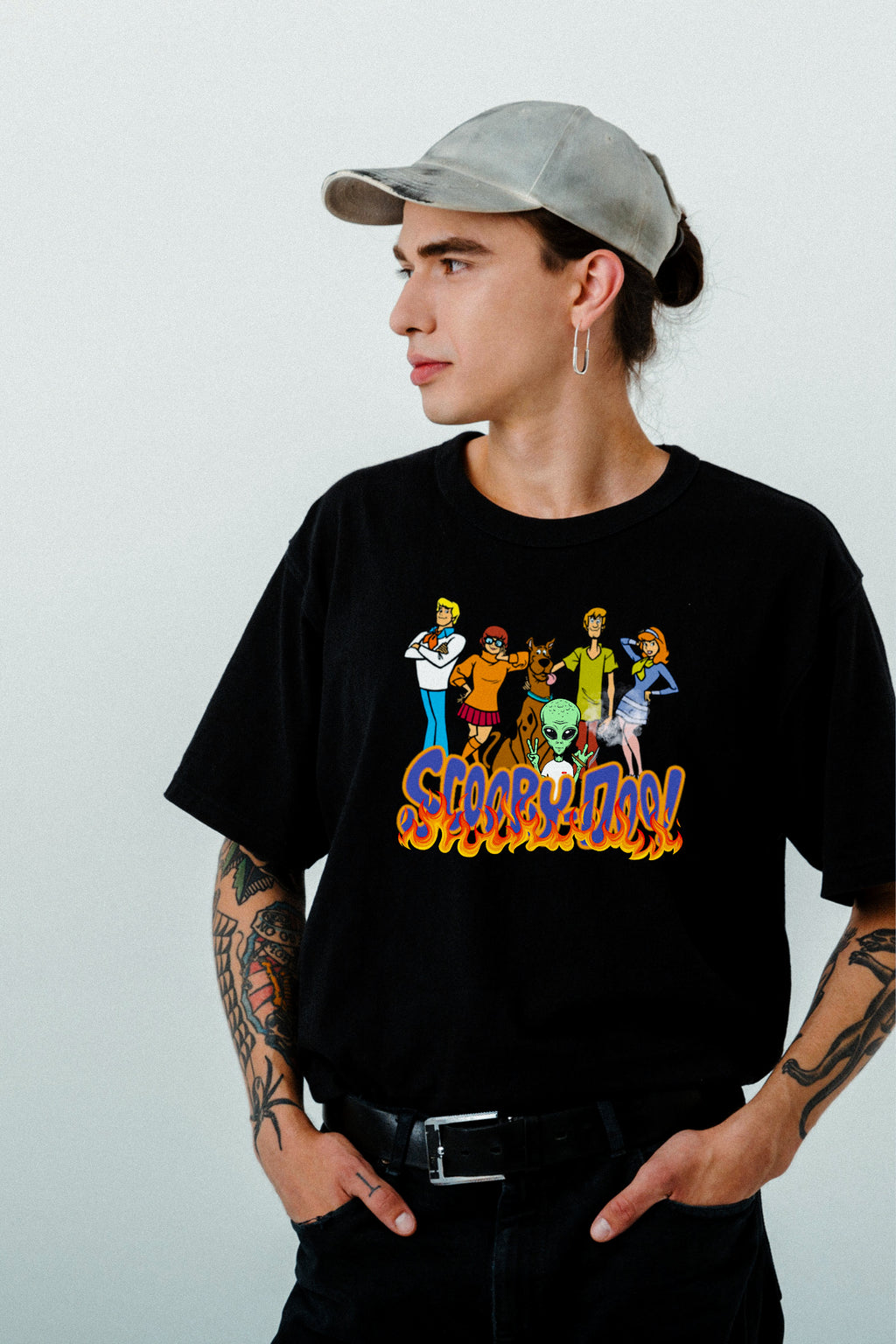 Scooby & alien, plus some friends - RJMK Clothing